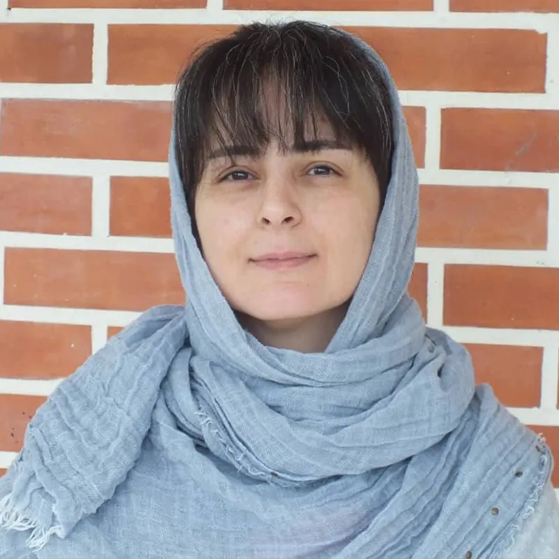 مژده پرفروغ