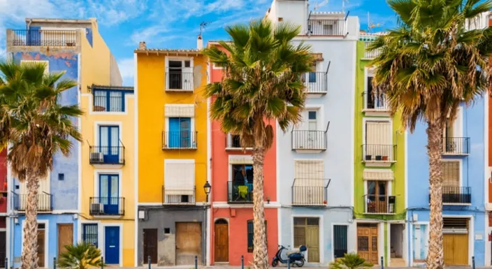 آیا دریافت اقامت اسپانیا با اجاره ملک امکانپذیر است؟